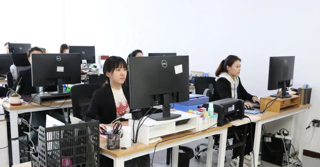 ͵羺(й)VK GAMING